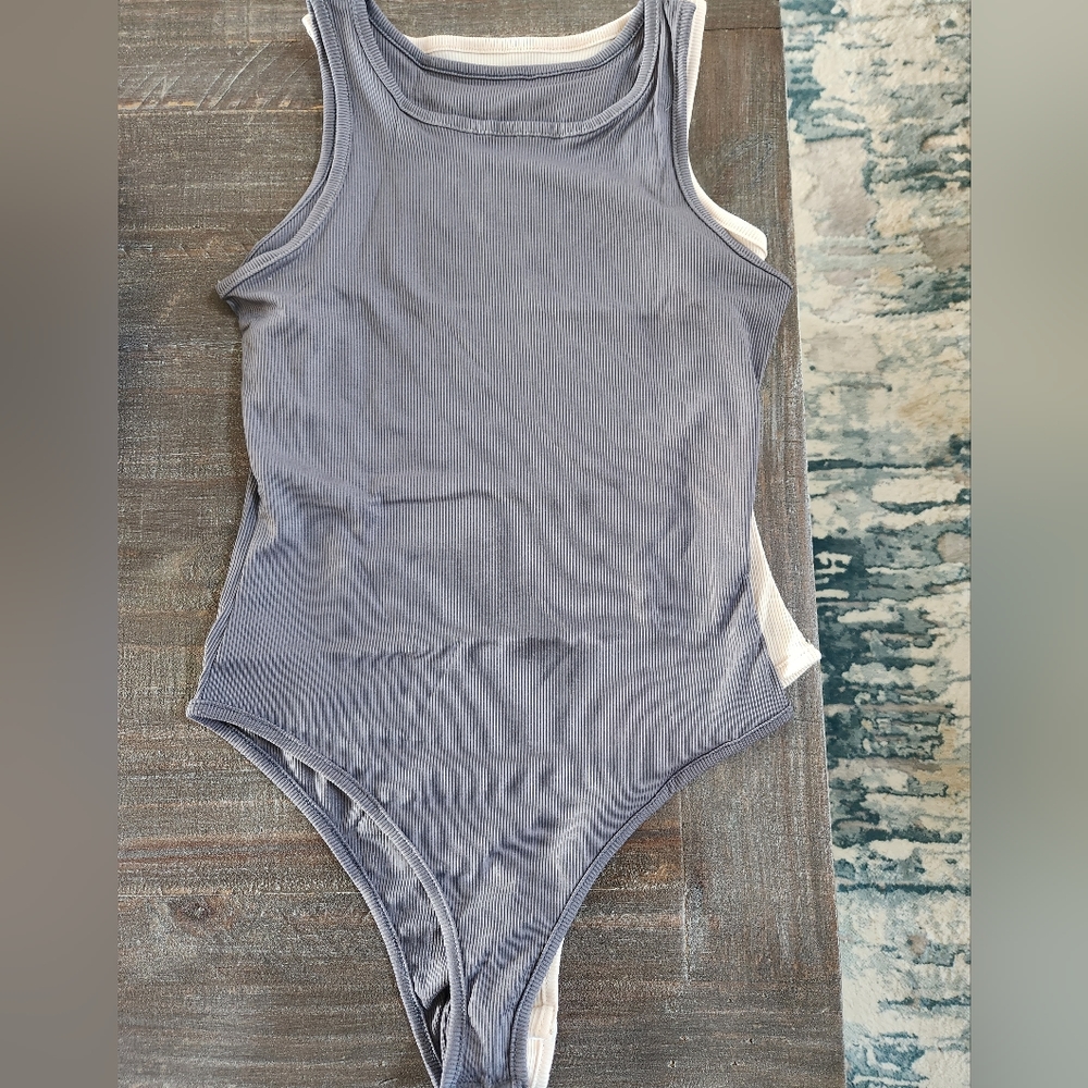 Set of Bodysuits